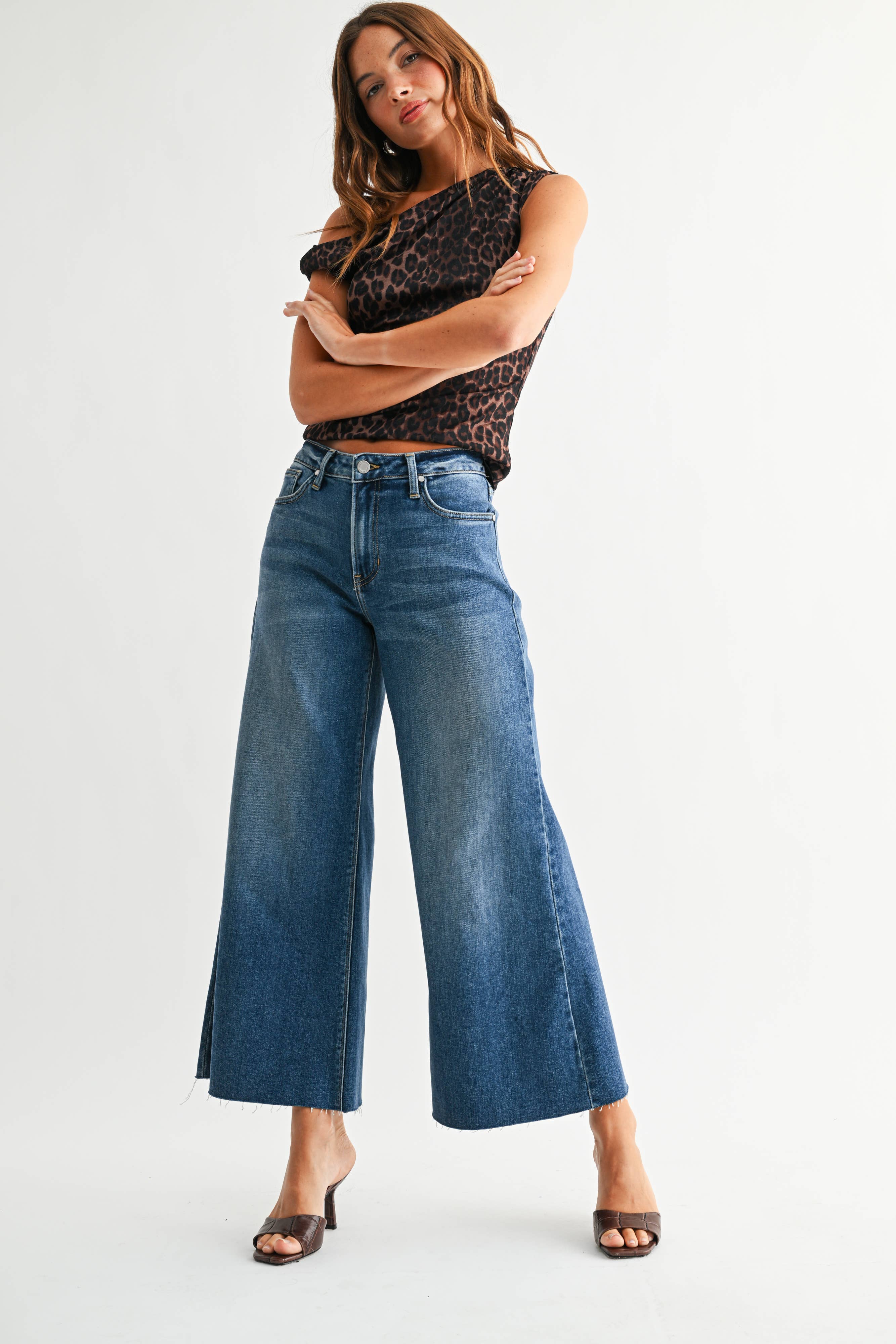 Wide Leg Flare Crop - BP531J - Medium Wash