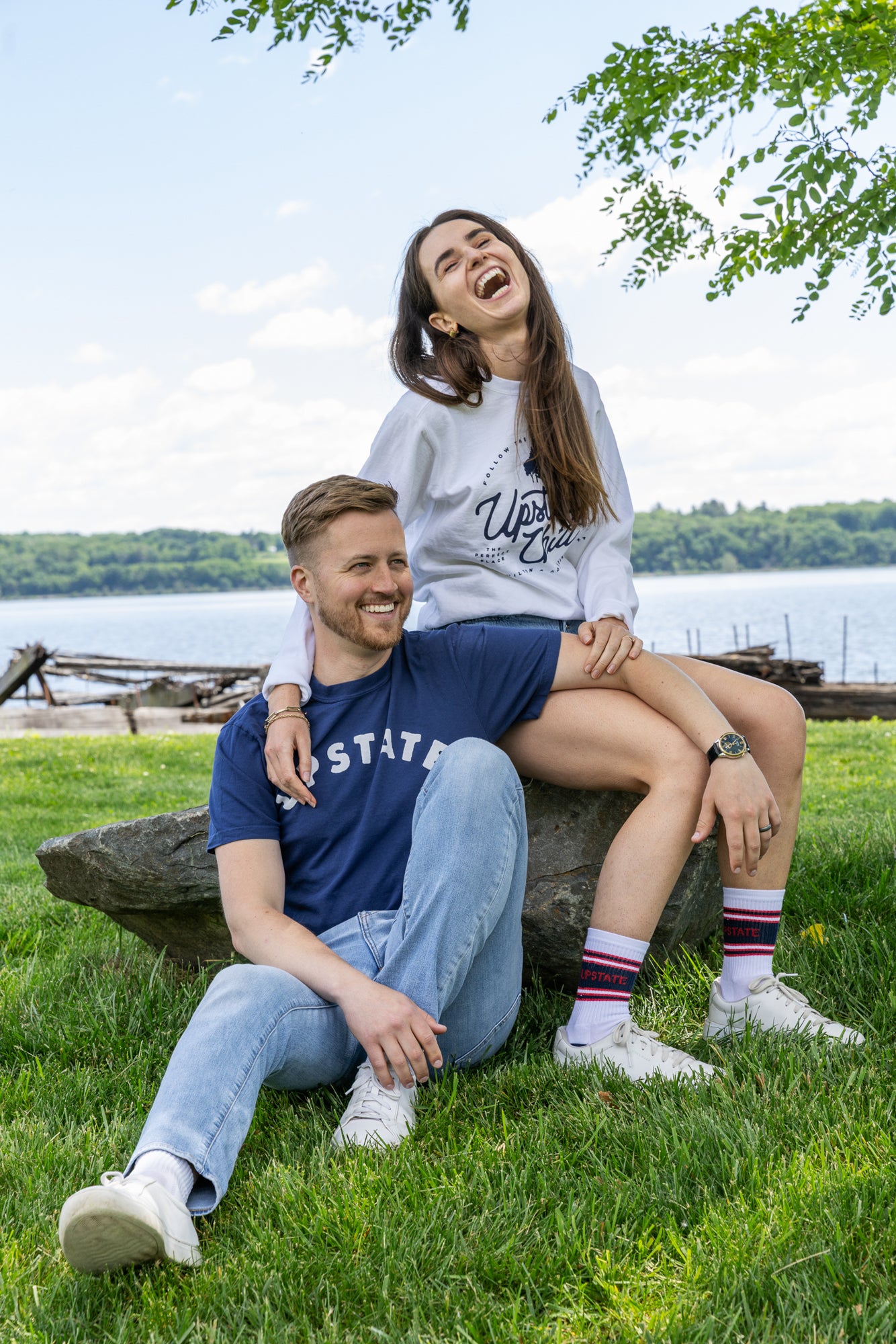 Upstate Arch T - Navy/White