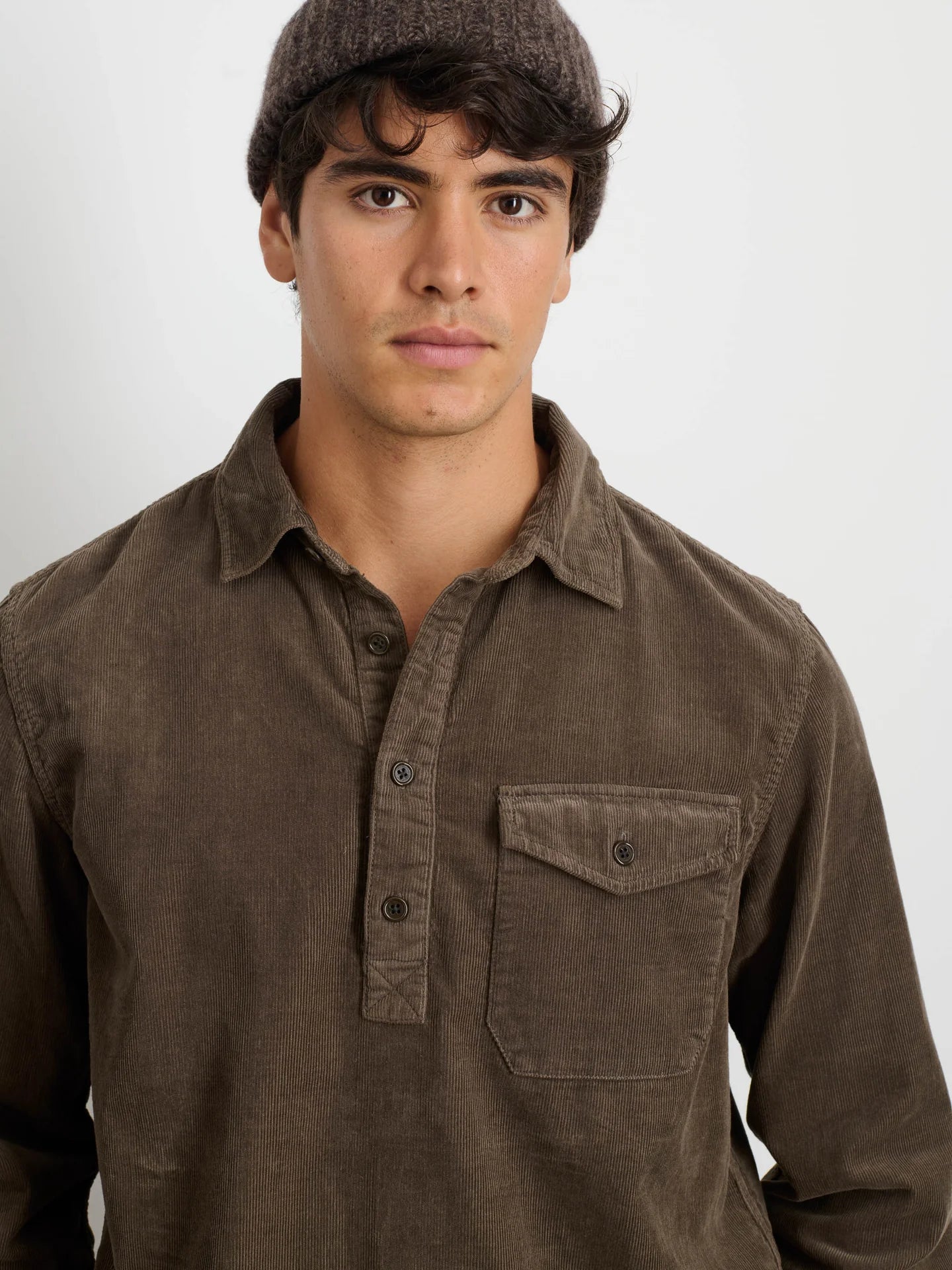 Carter Popover in Fine Wale Corduroy - Umber