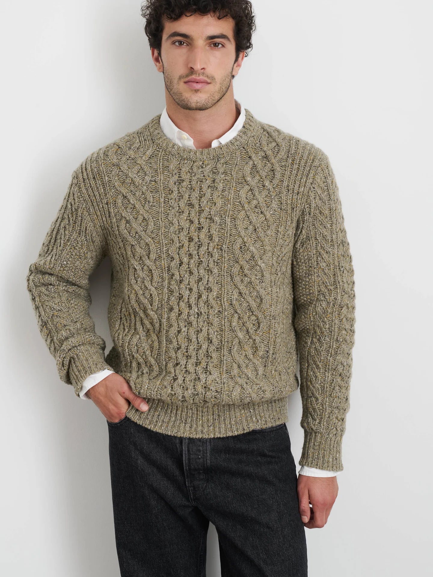 Donegal Fisherman Sweater in Extra Fine Merino Wool - Grassland