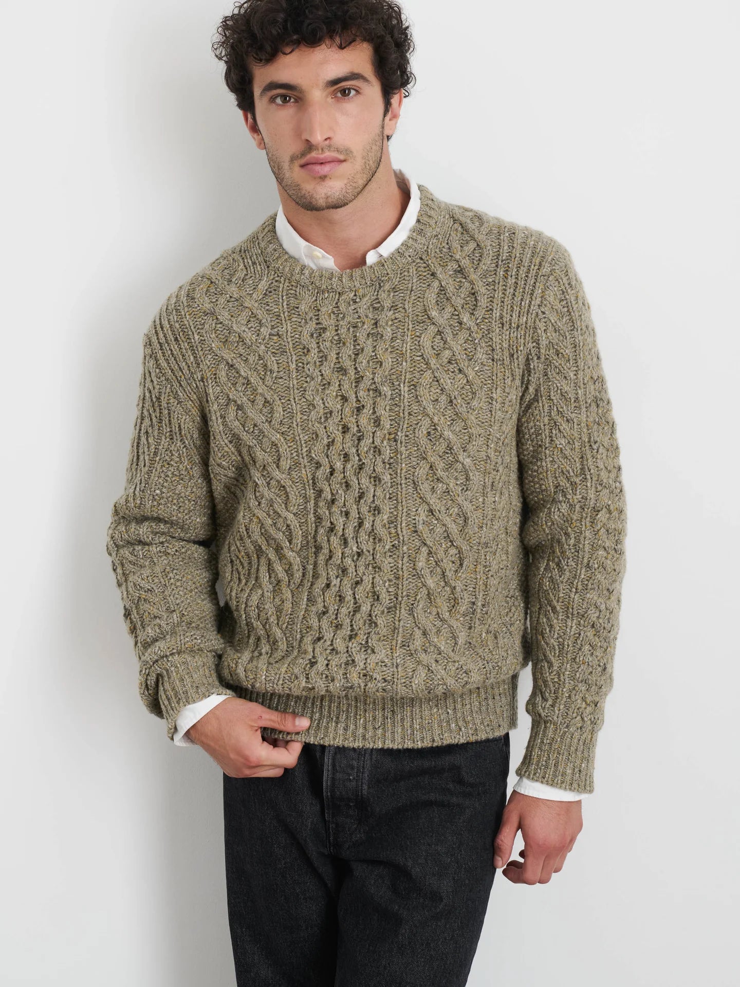 Donegal Fisherman Sweater in Extra Fine Merino Wool - Grassland