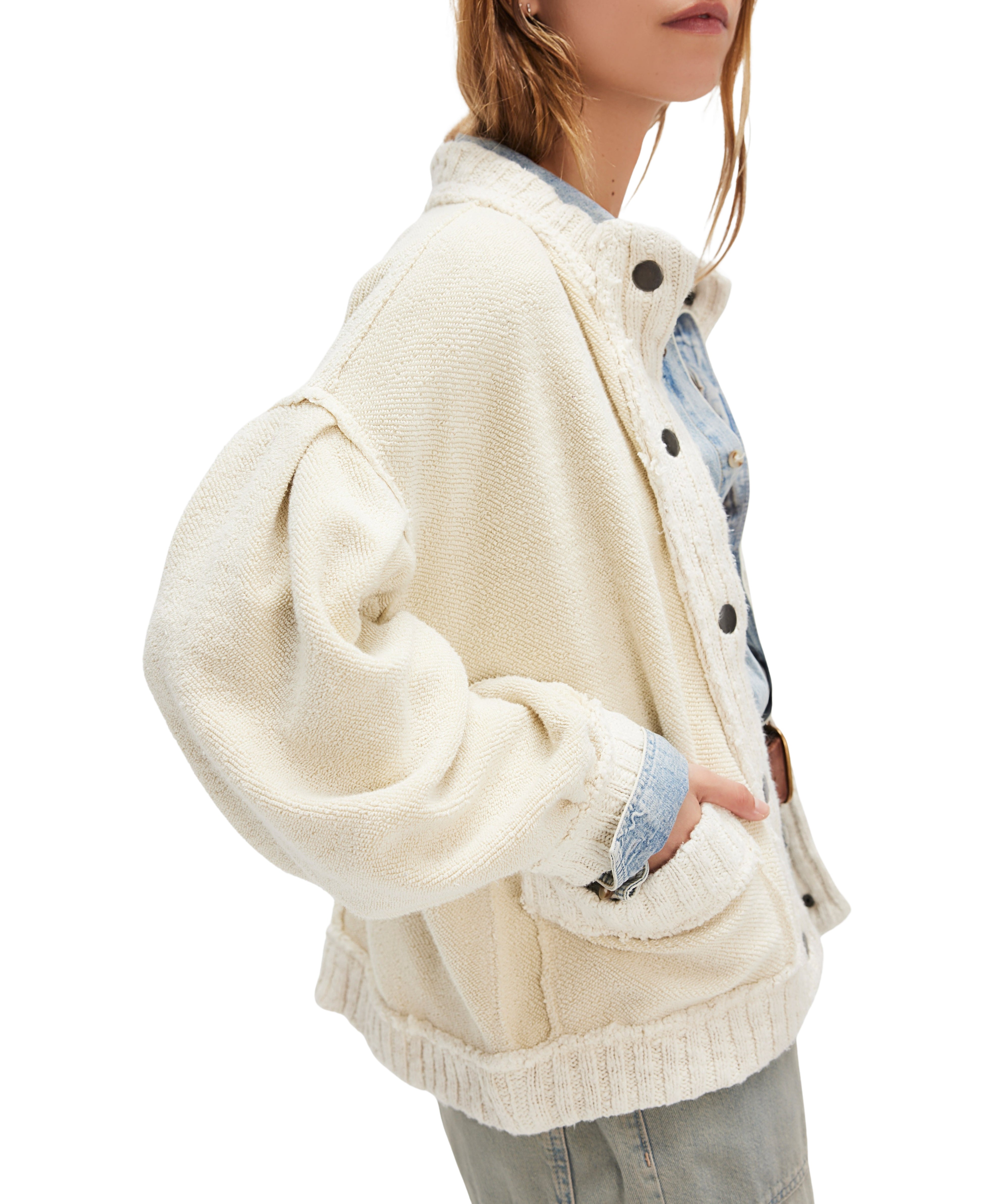 Cute in this Cardi - Tea