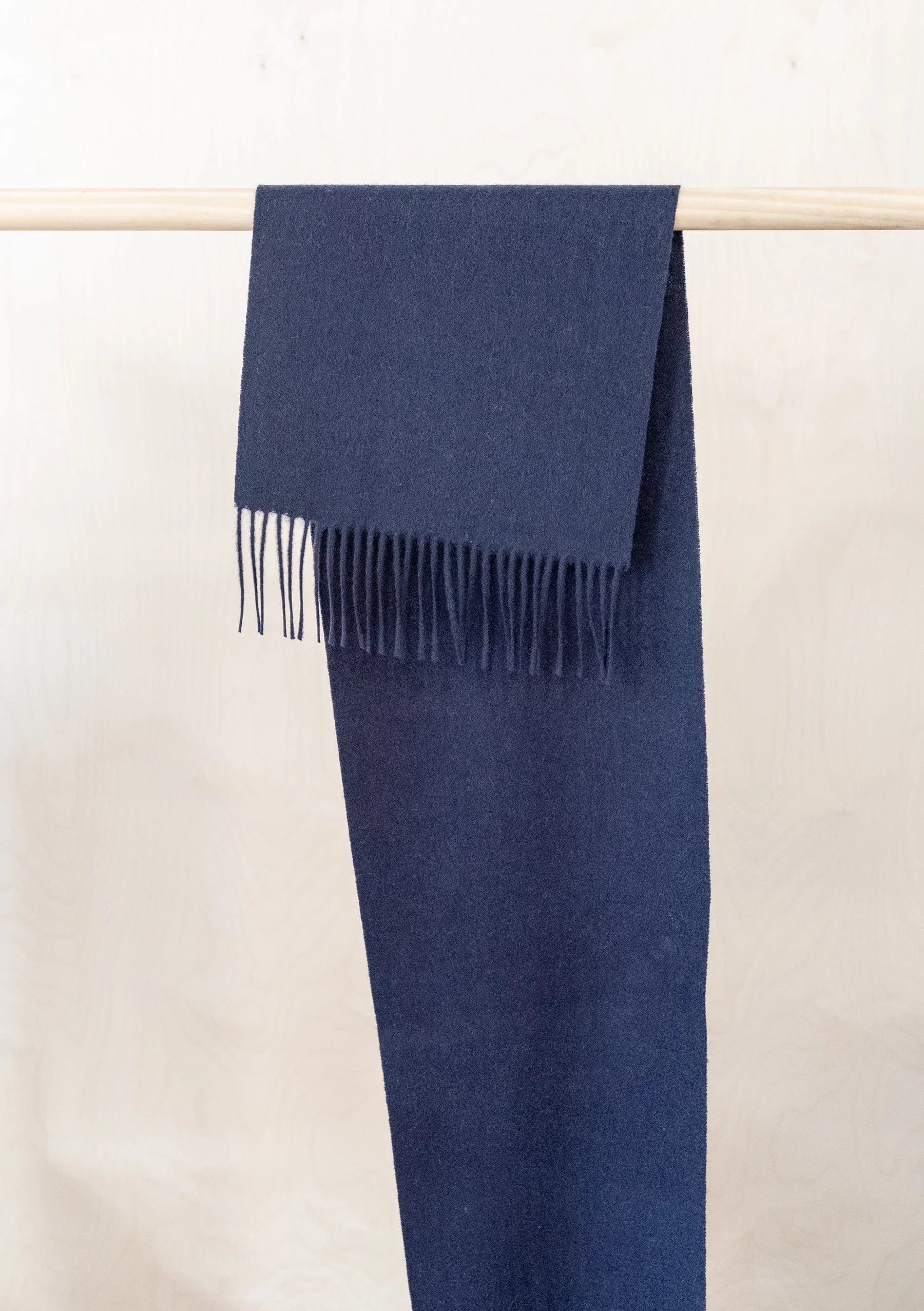 Lambswool Scarf in Navy