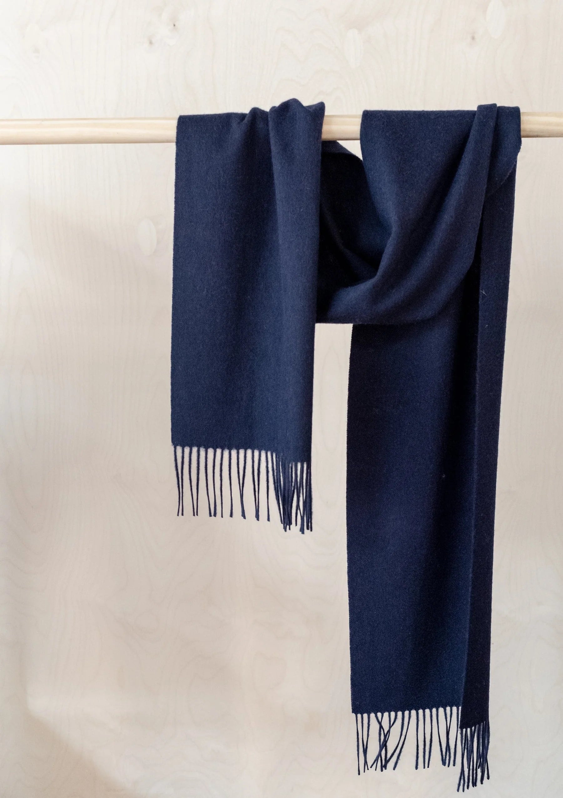 Lambswool Scarf in Navy