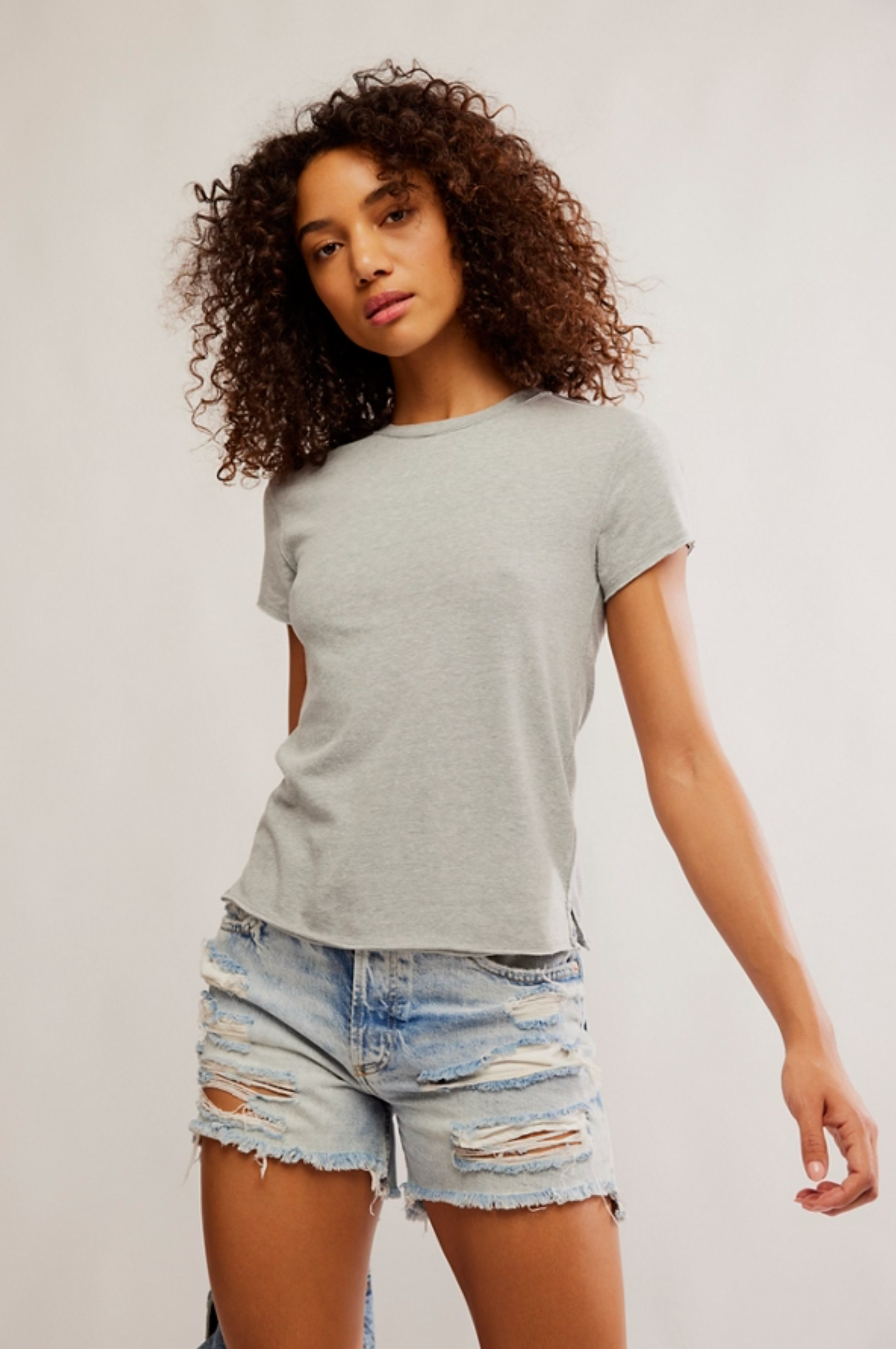 Nova Tee in Greyhound