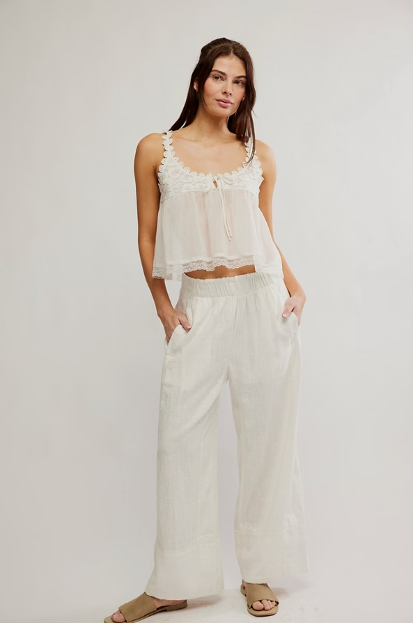 Days End Linen Pull Up in Clean Ivory