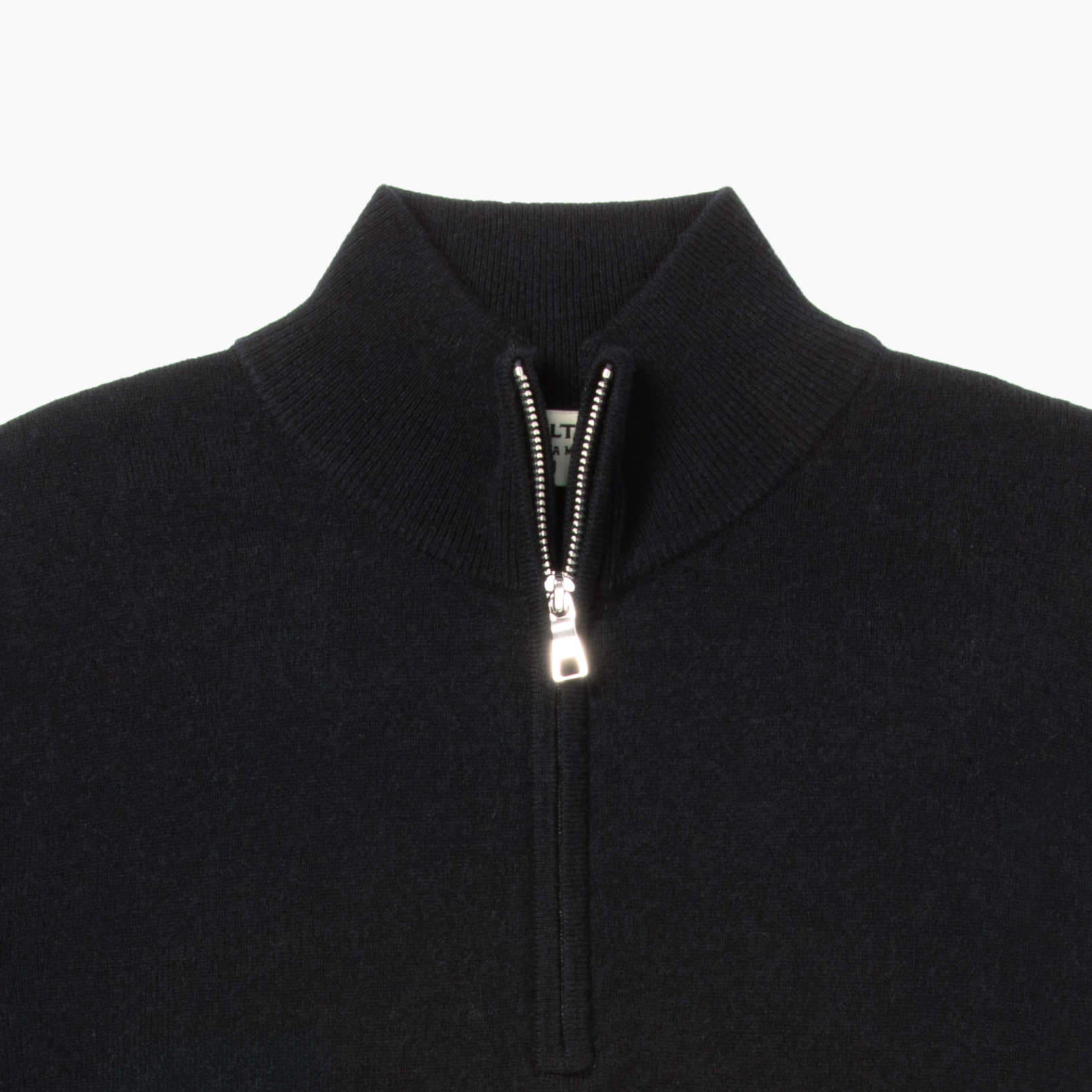 The Hudson 1/4 Zip Sweater in Merino Cashmere - Shadow Black