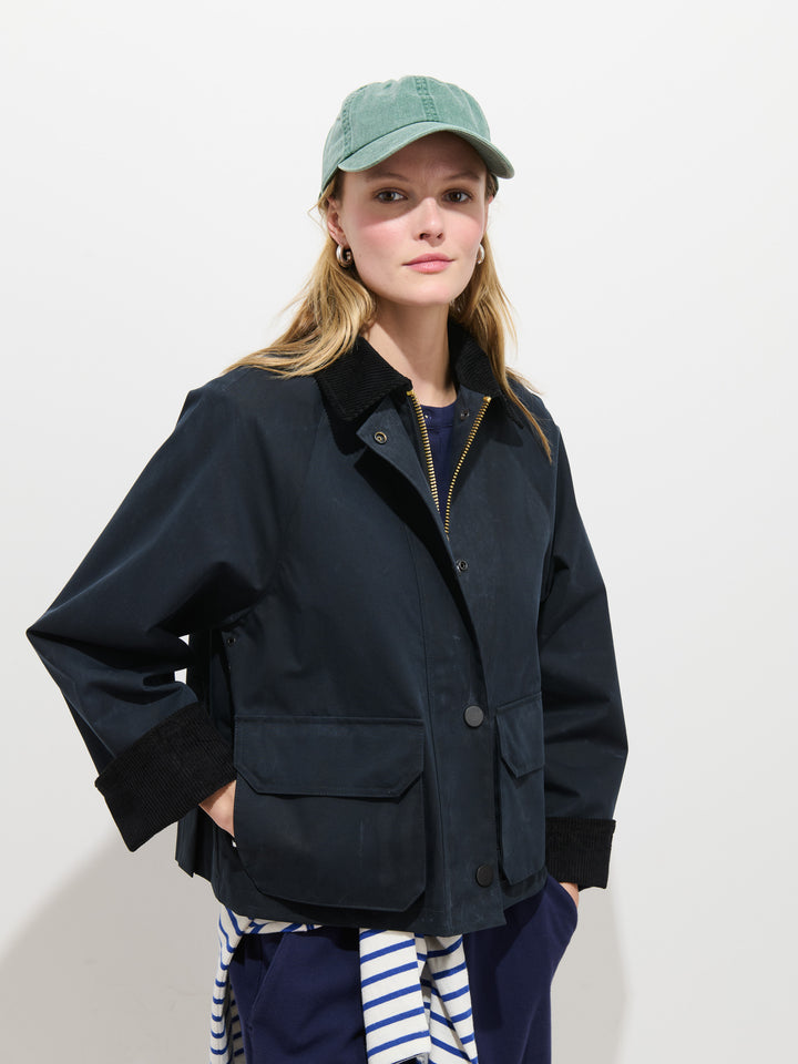 Chiltern Cropped Jacket in Waxed Cotton Navy