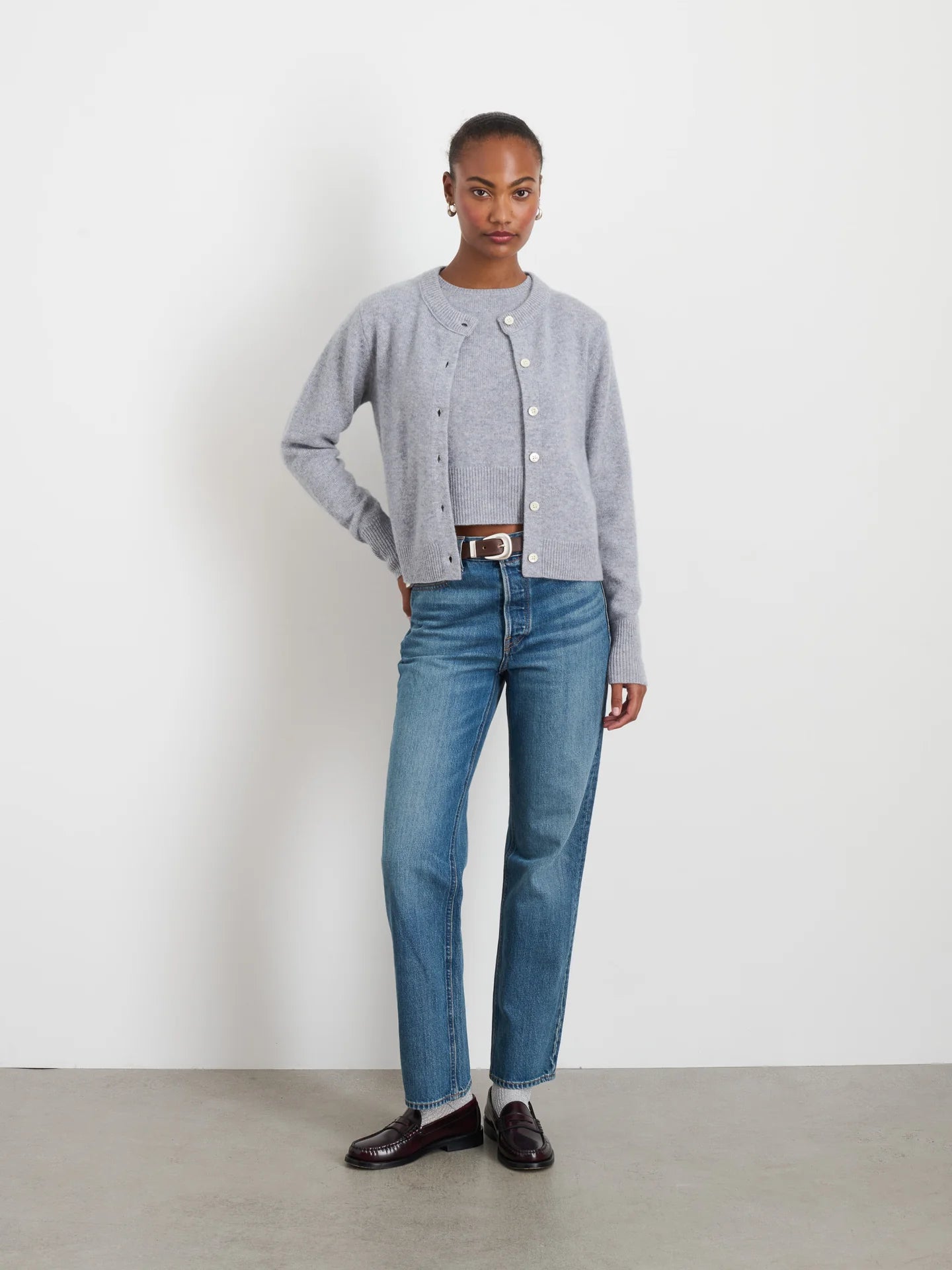 Lucie Cardigan in Cashmere - Icy Gray