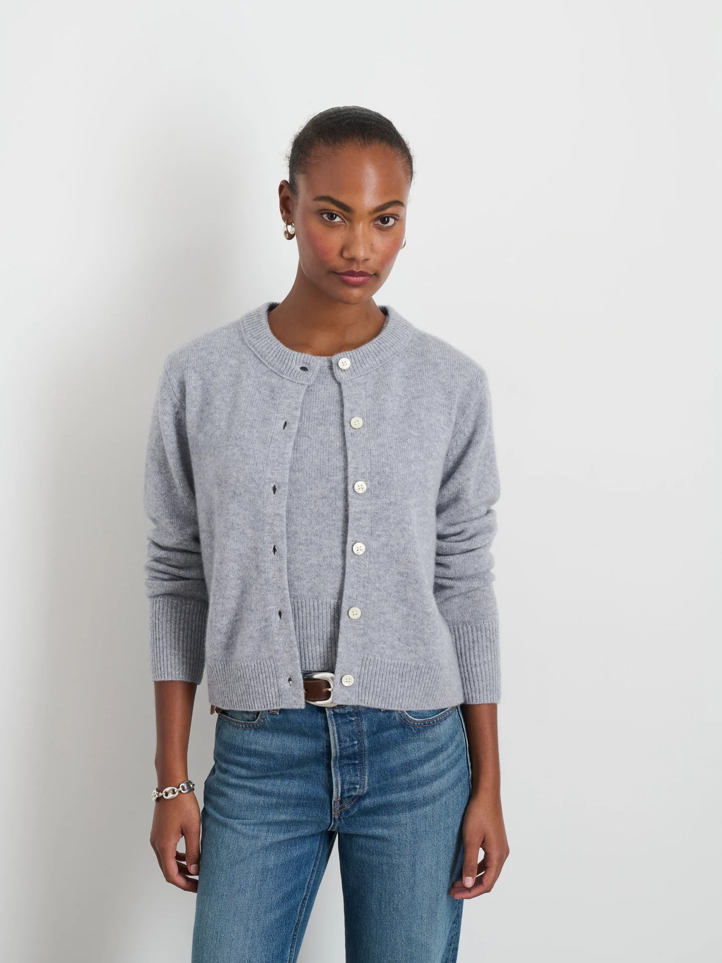 Lucie Cardigan in Cashmere - Icy Gray