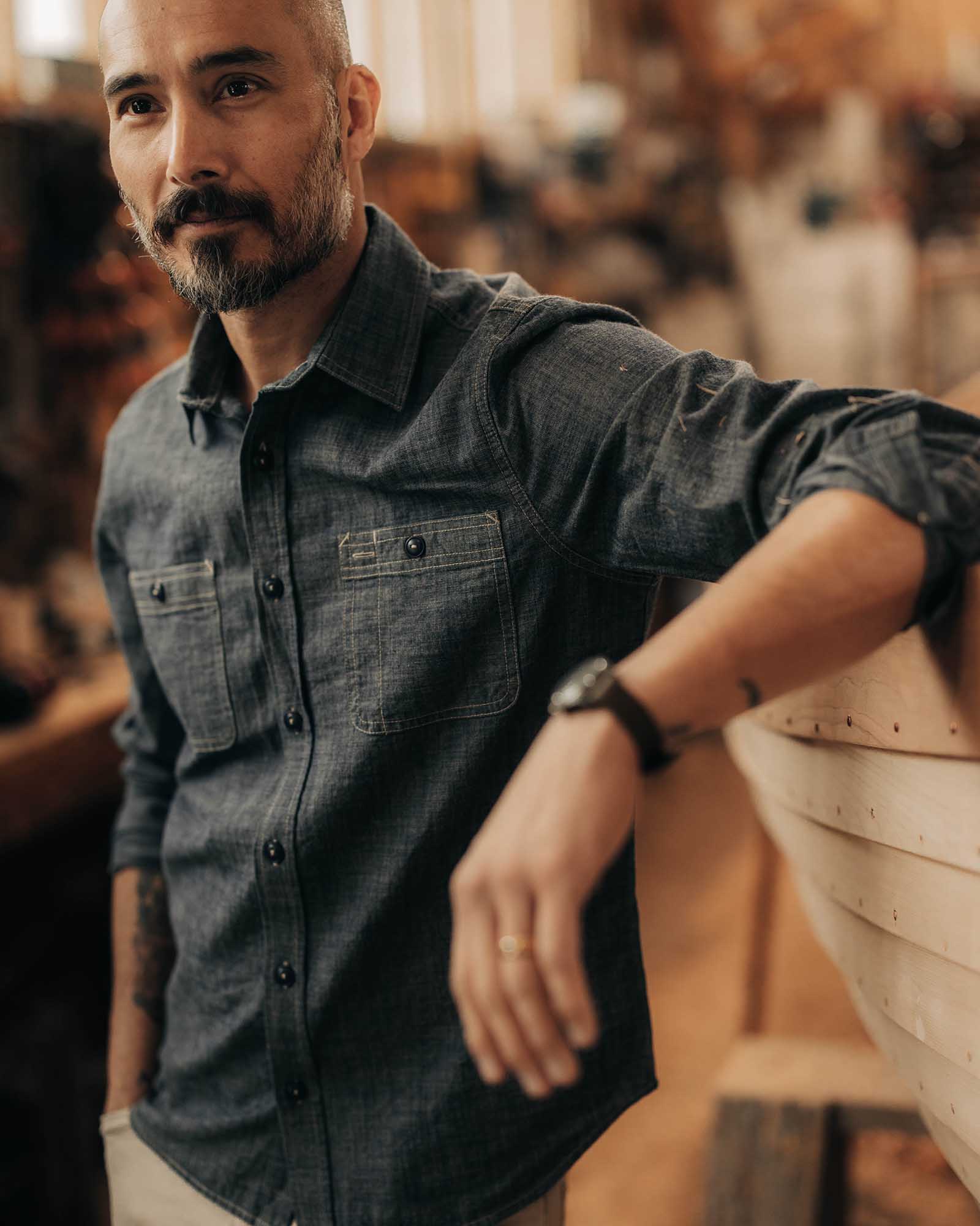 foundry dress shirts The Foundry Shirt in Rinsed Indigo Chambray - S - 38