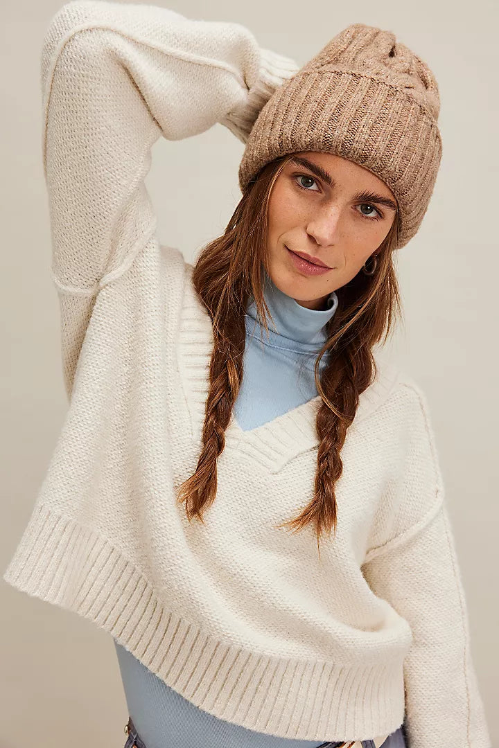 Coast Line Beanie in Fawn